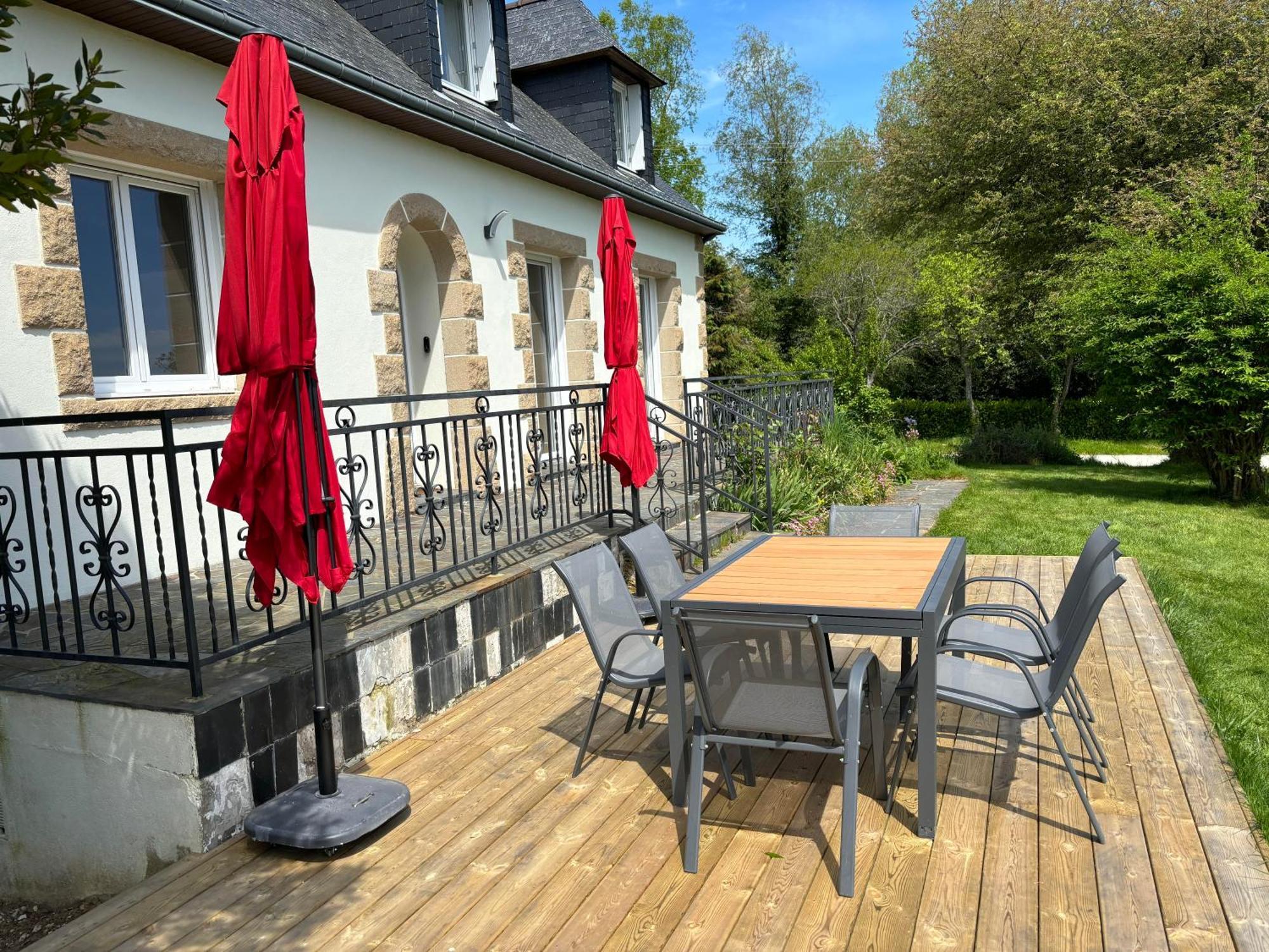 Ti Korelo Maison Plelauff 5 Chambres エクステリア 写真